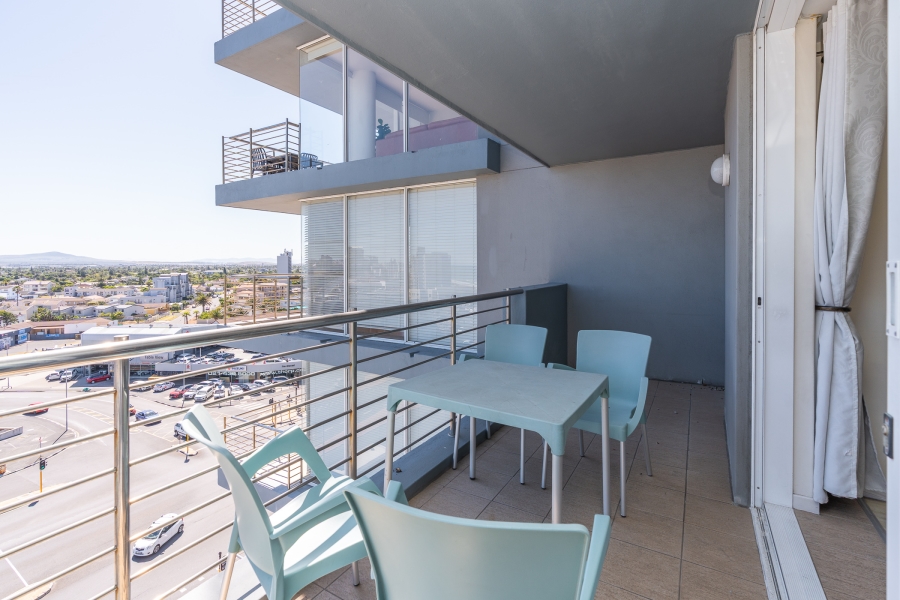 2 Bedroom Property for Sale in Beachfront Western Cape